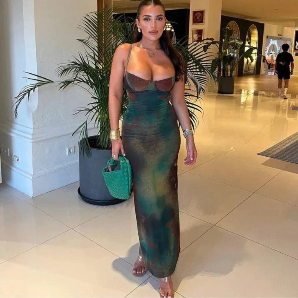 Chic Affair Maxi Dress